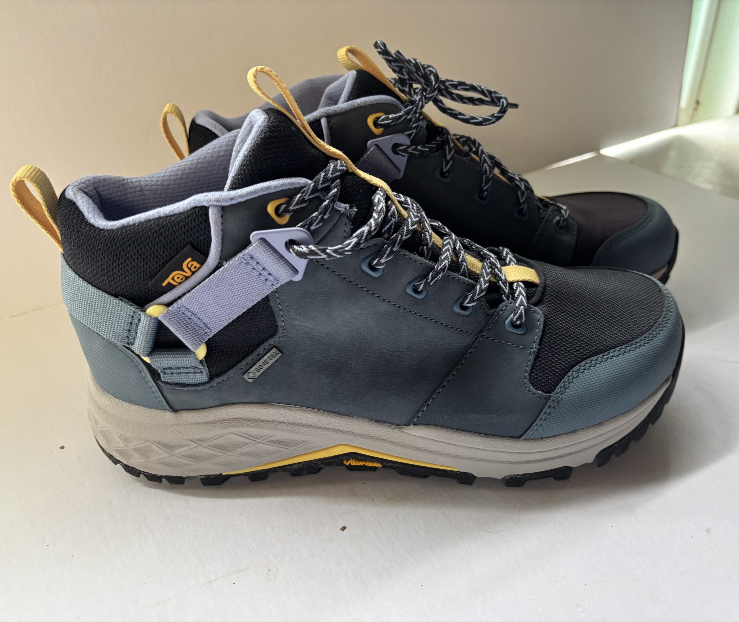 TEVA GRANDVIEW GTX Mid Hiking Boots